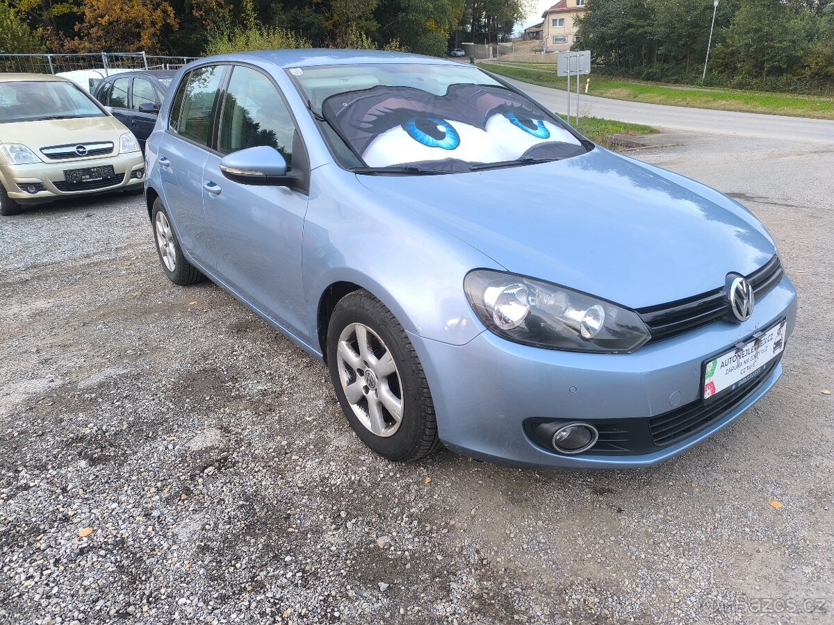 Volkswagen Golf, TDI 66KW,PĚKNÝ,SERVISKA,1MAJ57