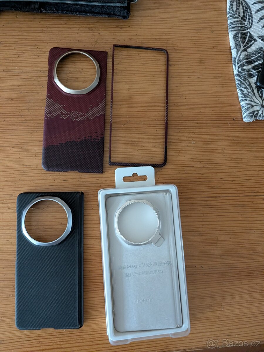Pouzdra na Honor Magic V5
