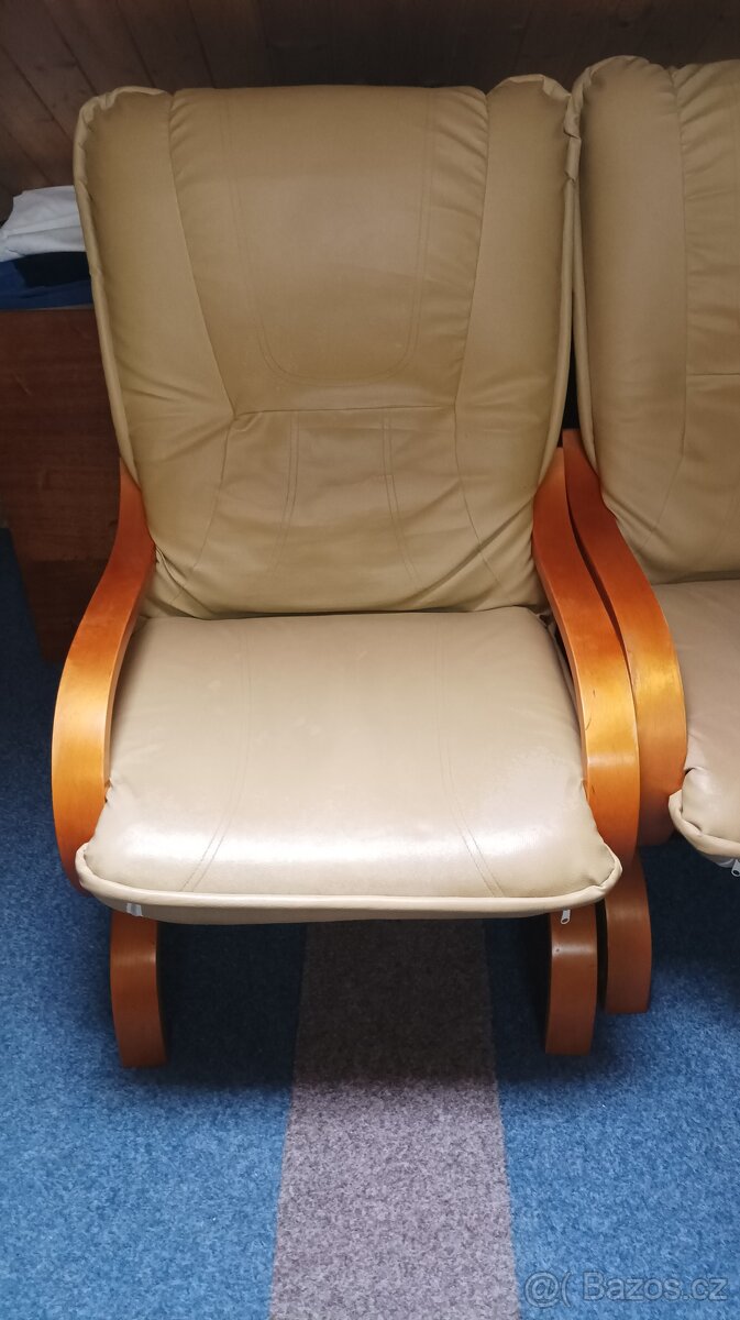 Křeslo a sedačka