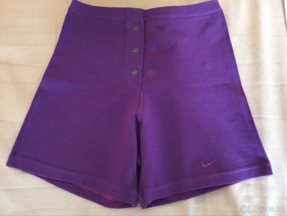 Sportovní kraťasy NIKE,velikost S