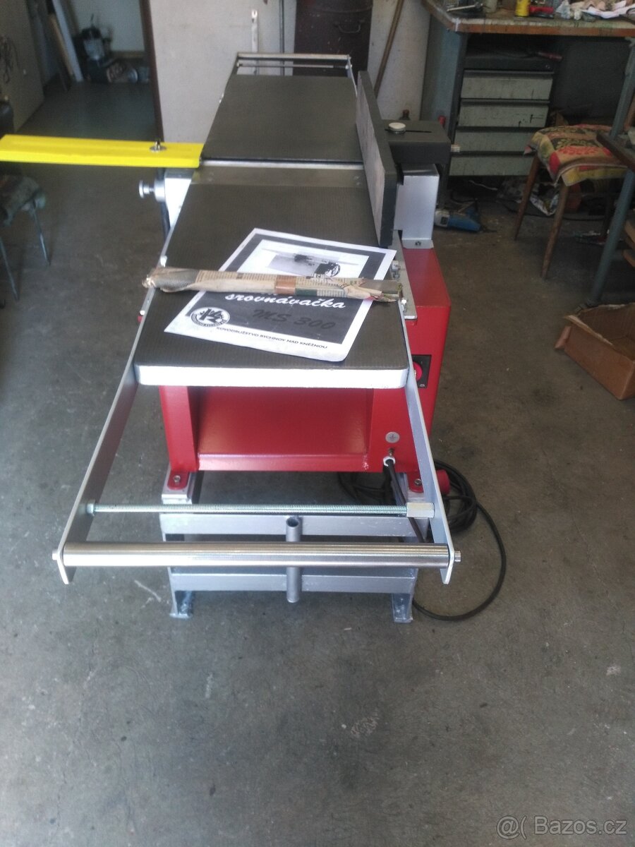 Prodám hoblovku s vrchním protahem KDR MS 300