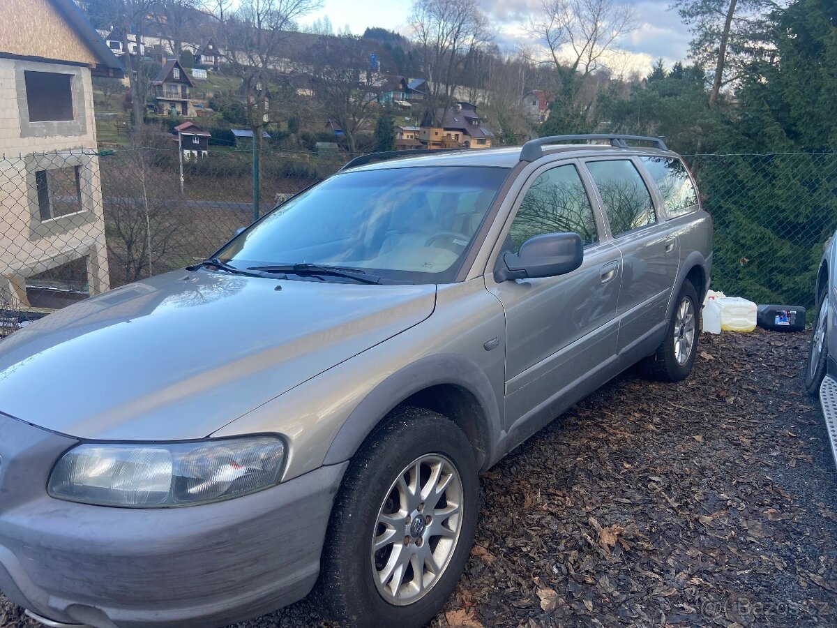 Volvo V70 2.5 XC