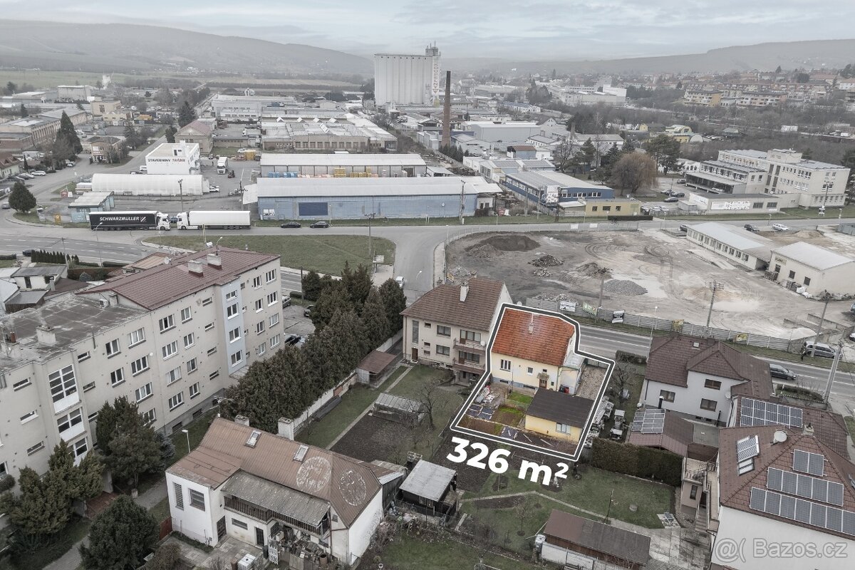 PRODEJ RD UHERSKÝ BROD, VLČNOVSKÁ