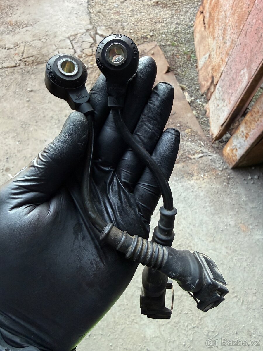 Senzory klepání m50b20