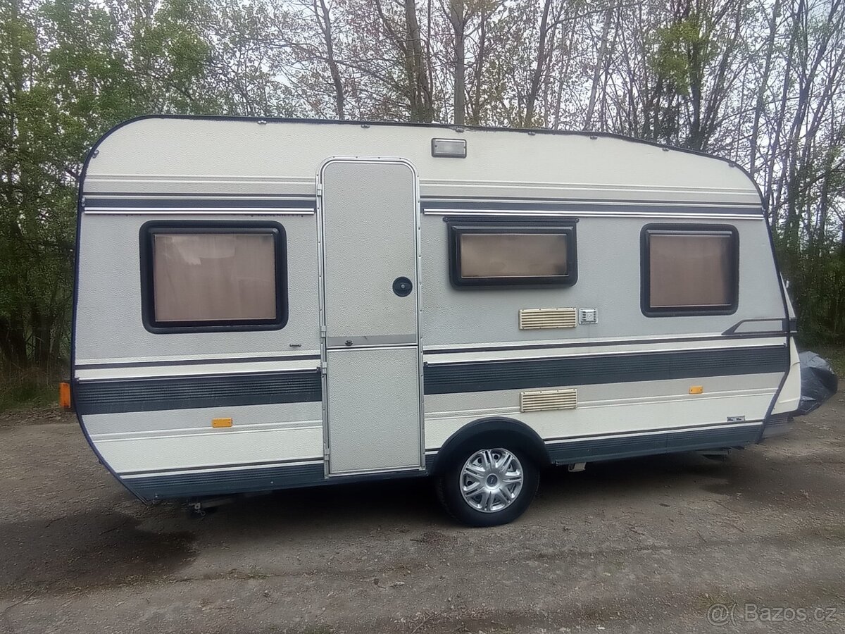 Prodáme OBYTNÝ KARAVAN HOBBY, Typ 430