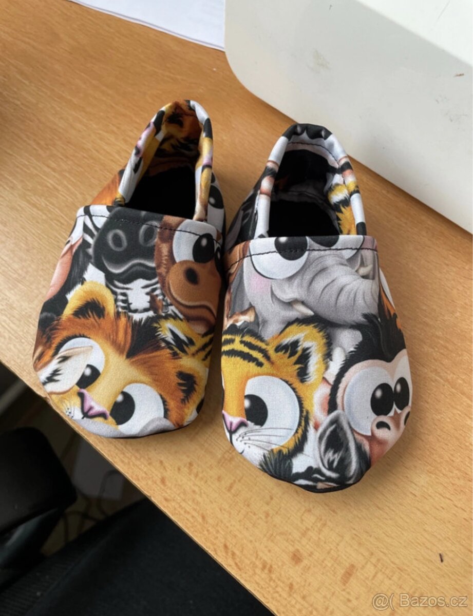 Softshellové capáčky