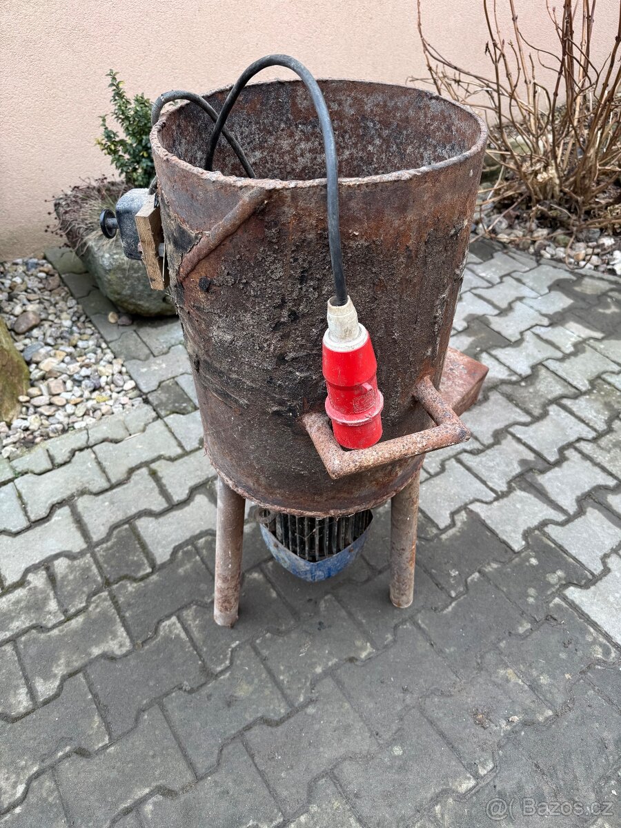 Šrotovník na obilí .