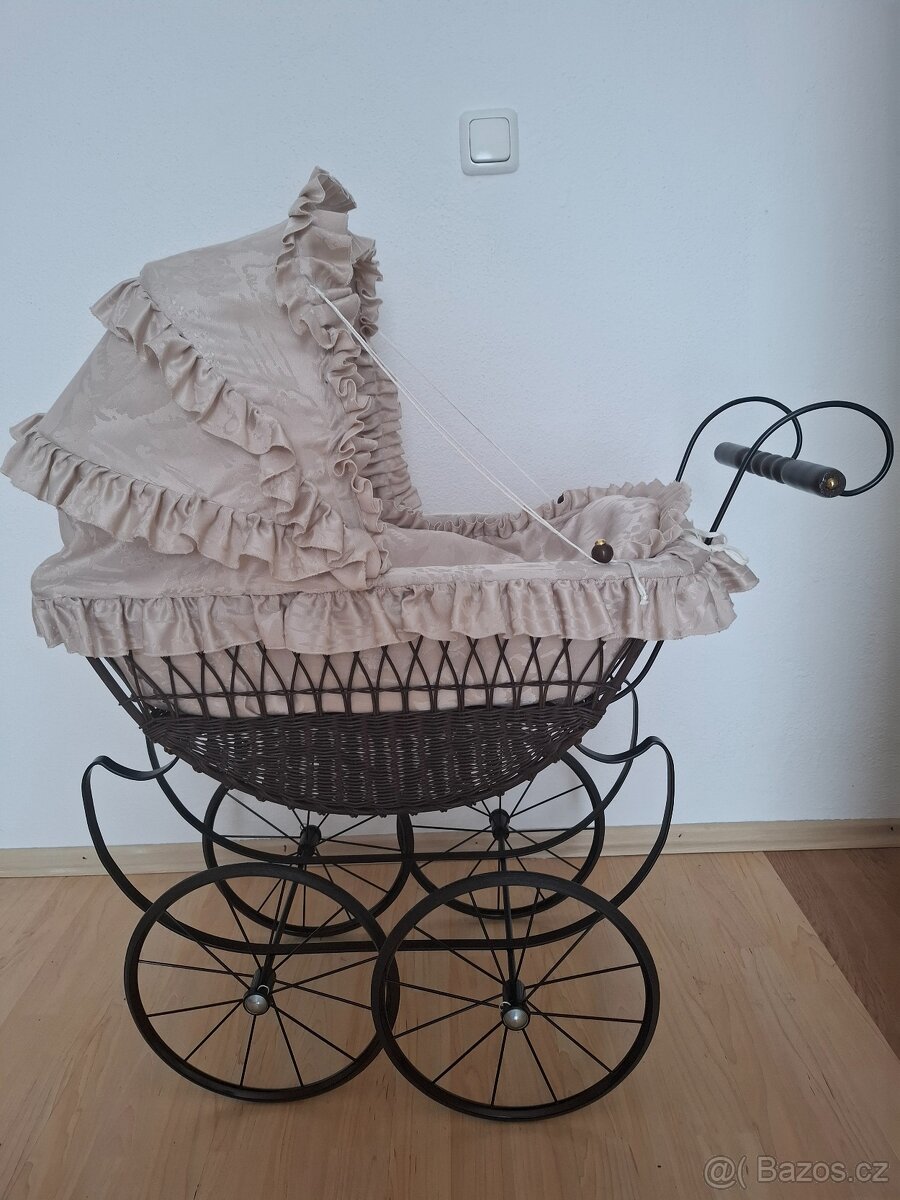 Kocarek pro panenku