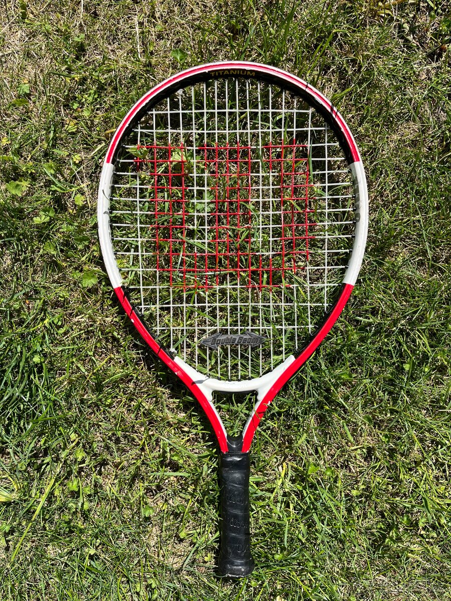 Dětská raketa Wilson