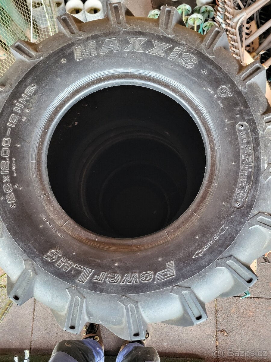 Pneu 26x12-12 Maxxis