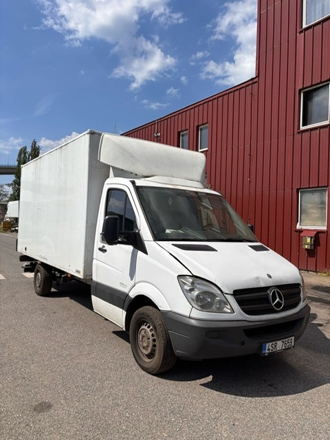 Mercedes Sprinter skříň na 8 EUP