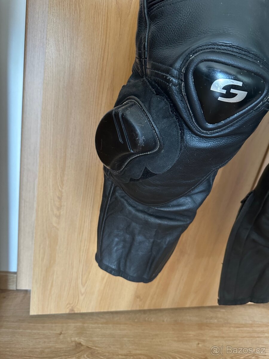 Predam moto kombinezu Tschull
