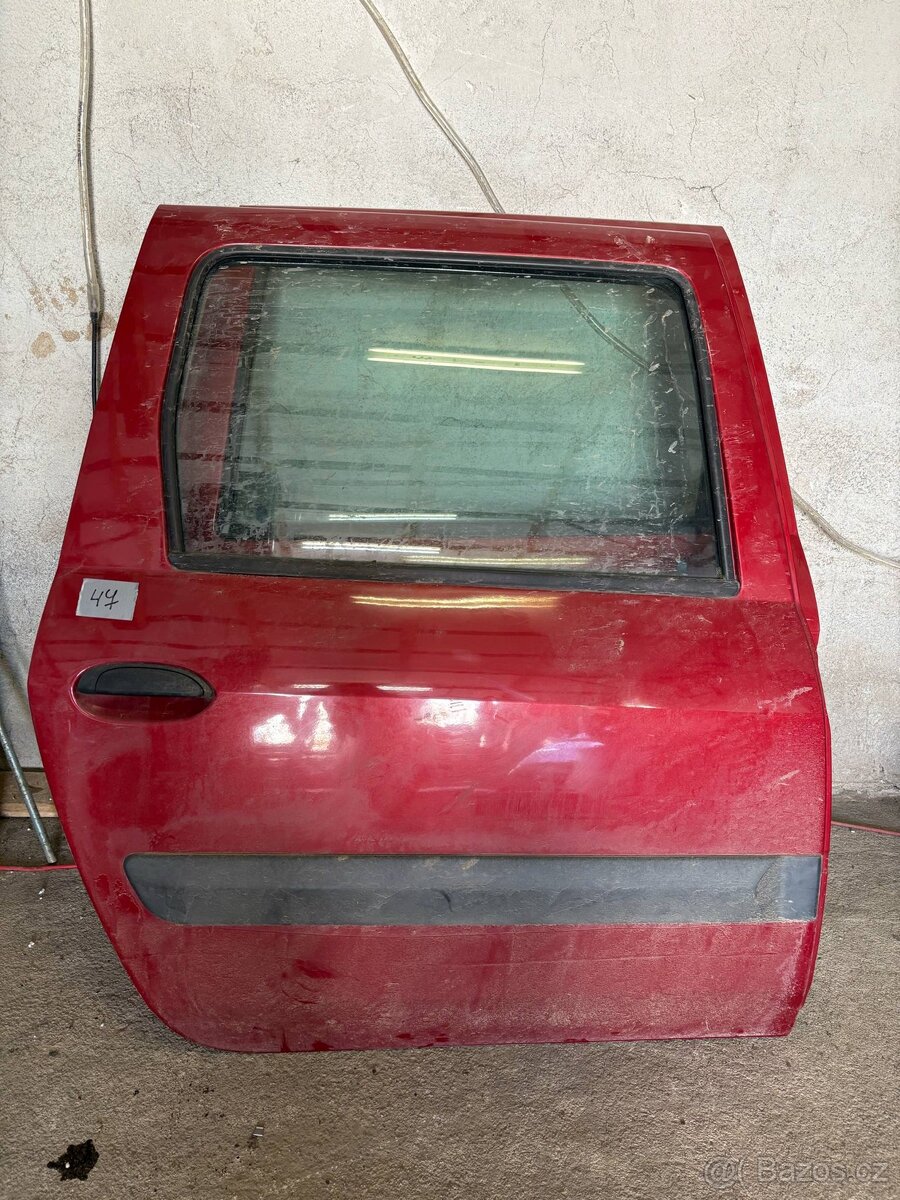 Dacia Sandero- 2010 pouze díly