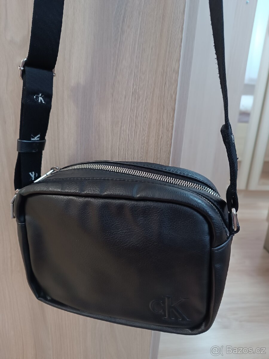 Kabelka Calvin Klein s popruhem