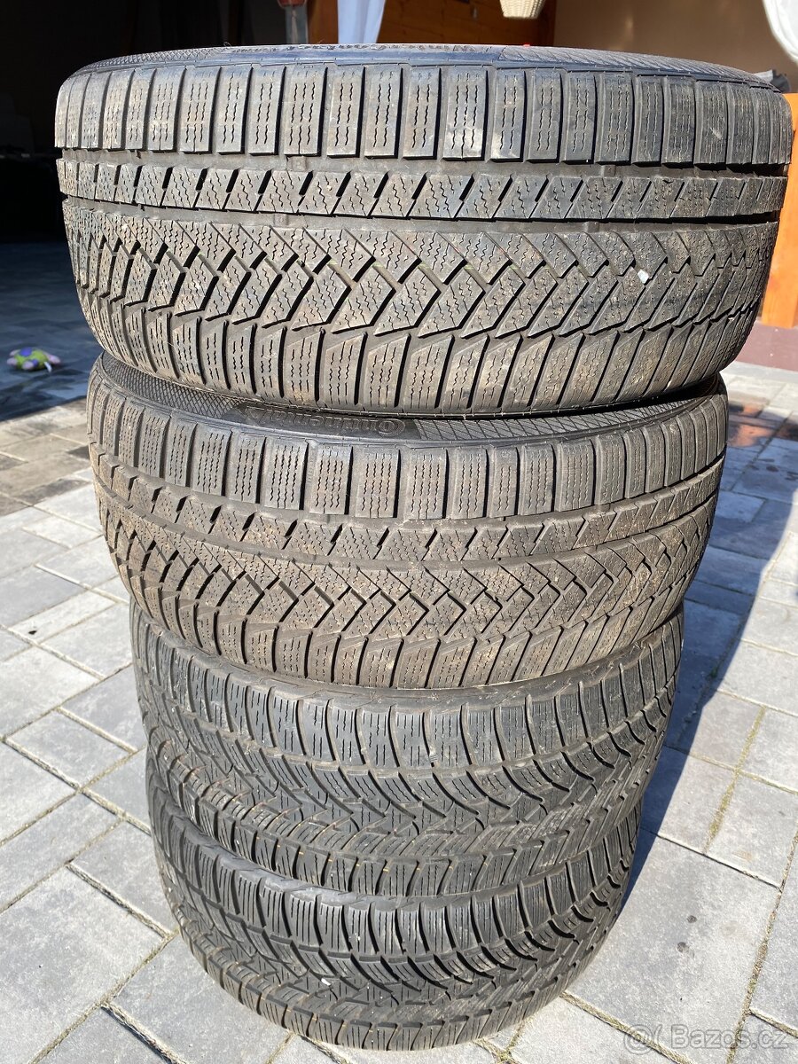 Zimní pneu 225/40 R18 92V