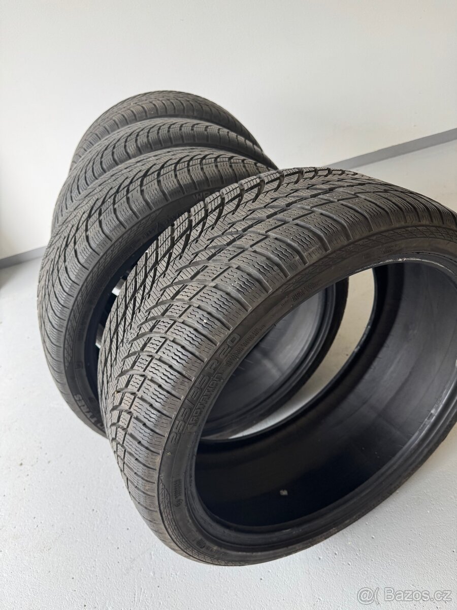 255/35 r20 zimní pneu