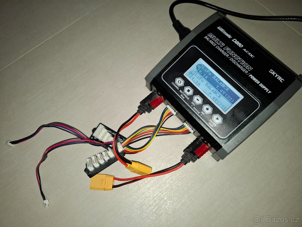 Elektronika na 1:8