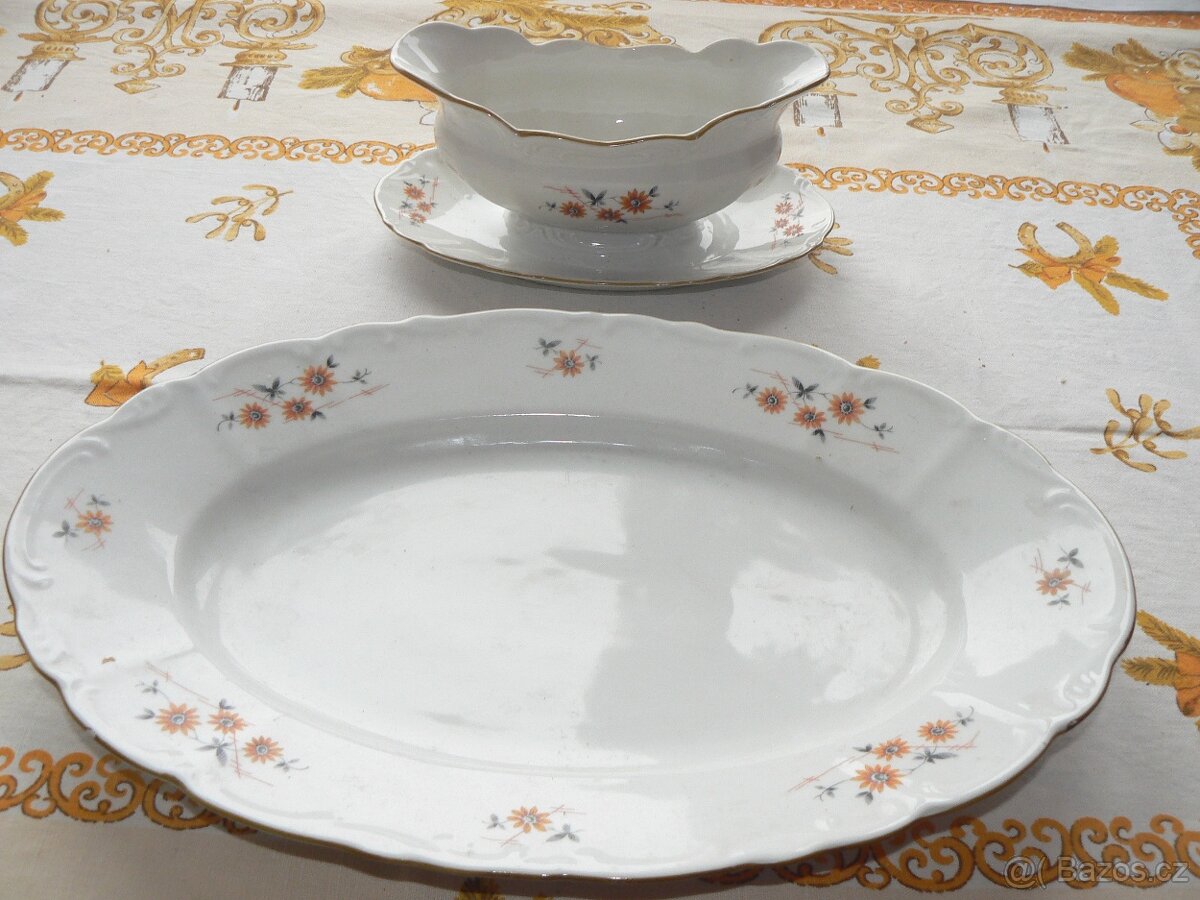 Set - porcelánový oválný podnos a omáčník
