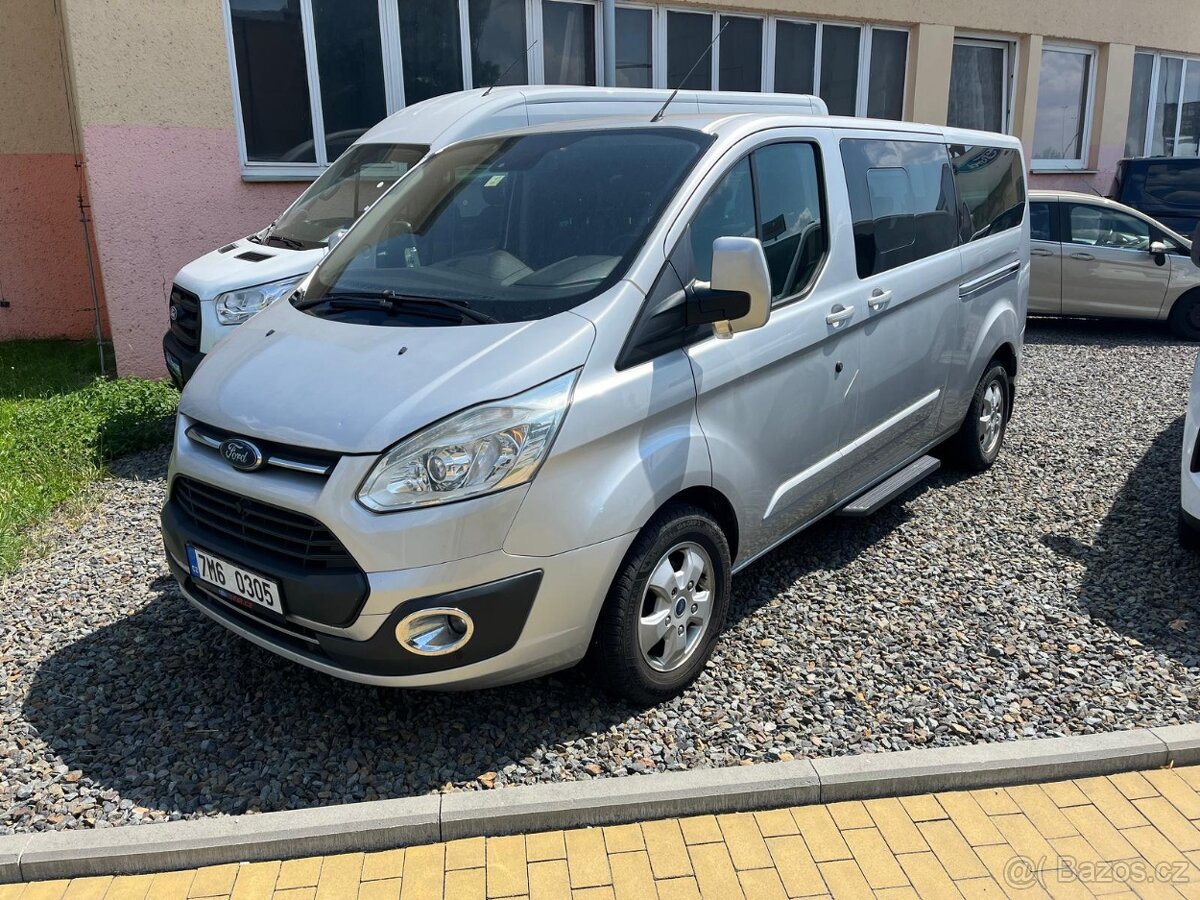 2016 Ford Tourneo Custom L2 9 míst (odpočet DPH)