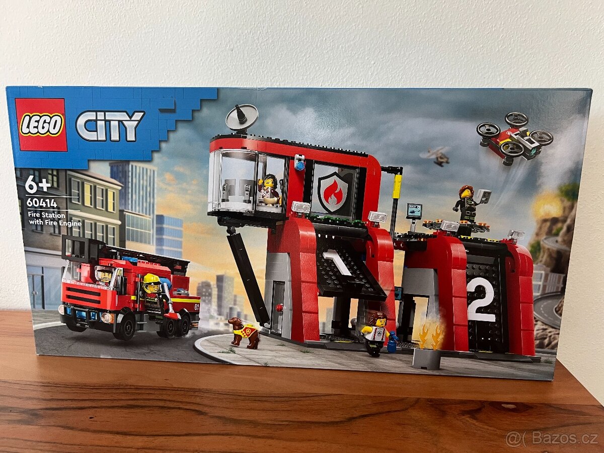 LEGO City 60414 Hasičská stanice s hasičským vozem - nové, n