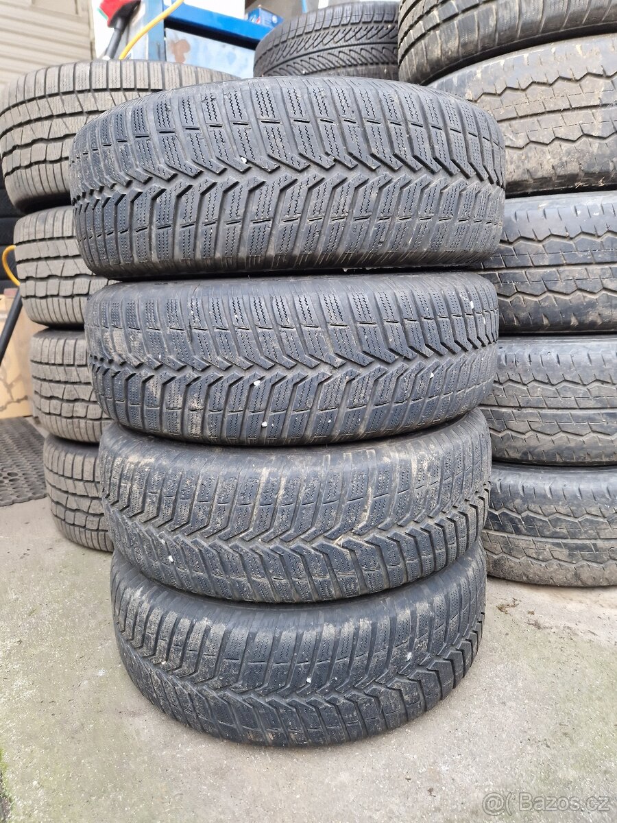 Zimní pneu Vredestein 185/65/15