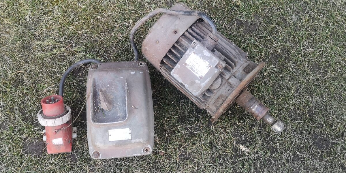 Přírubový 3F motor