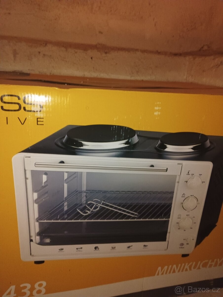 Mini kuchyňka – malá trouba s dvouvařičem