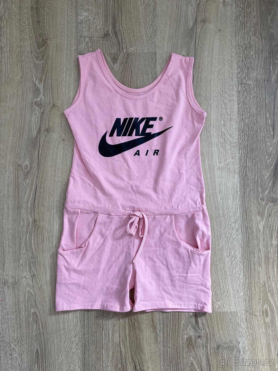 Dívčí overal Nike