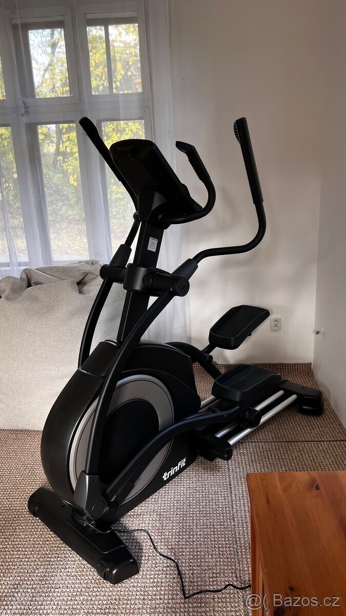 Eliptický trenažér TRINFIT Monta C850i