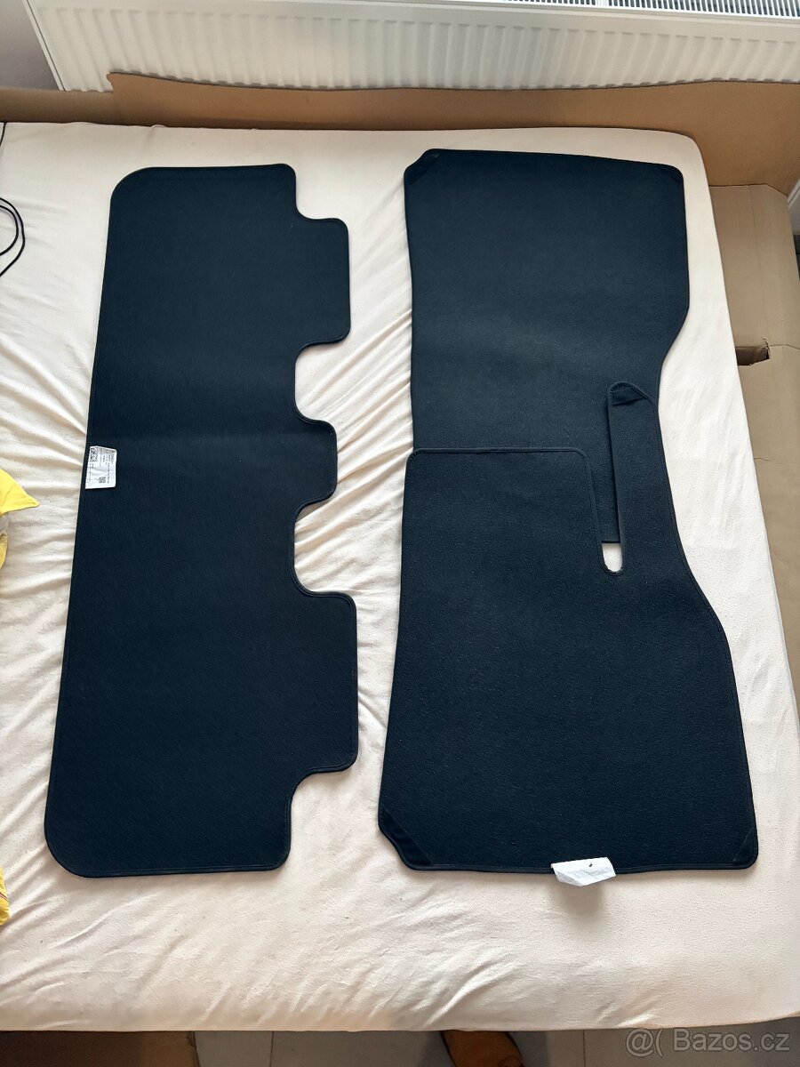 Originální textilní koberce - TESLA MODEL Y 2024