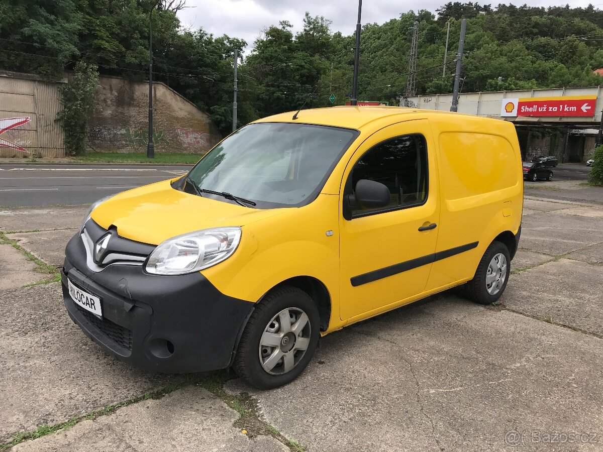 Renault Kangoo 1.5 DCi r.v.2018 45 000 km 66 kW ČR DPH