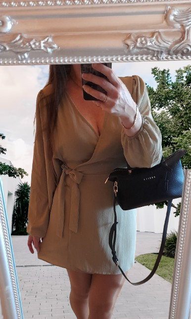 Asos olivové zavinovací krátké šaty