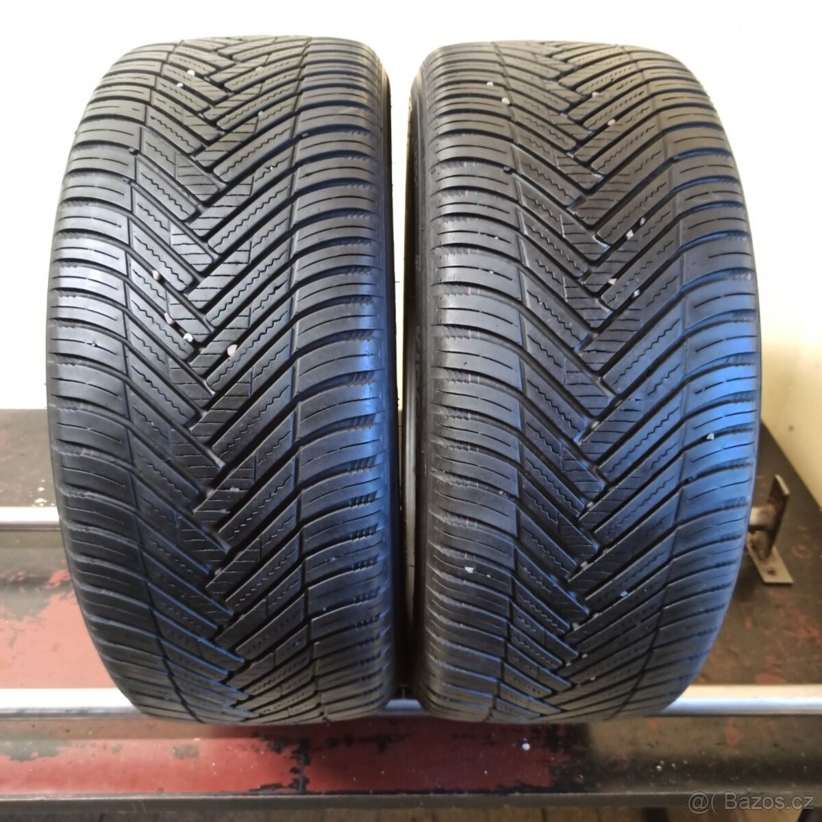 Hankook Kinergy 4S2 235/45 R18 98Y 4,5-5,5mm