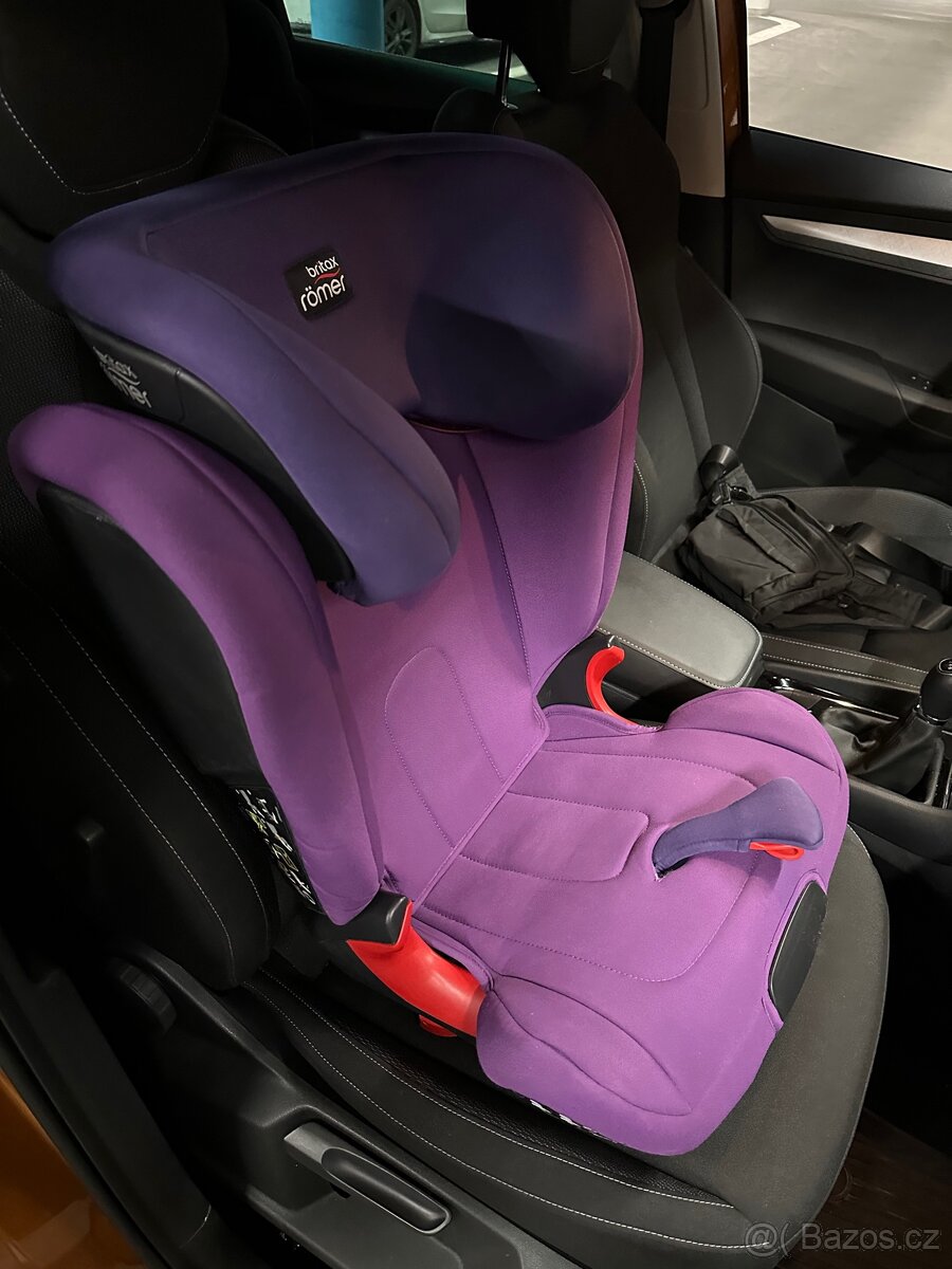 Autosedačka Britax Römer Kidfix XP 15-36 kg.