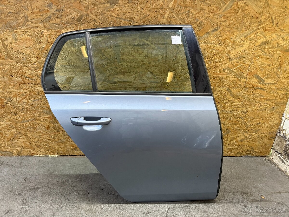 Prave zadni dvere Vw Golf 6 5-dverak