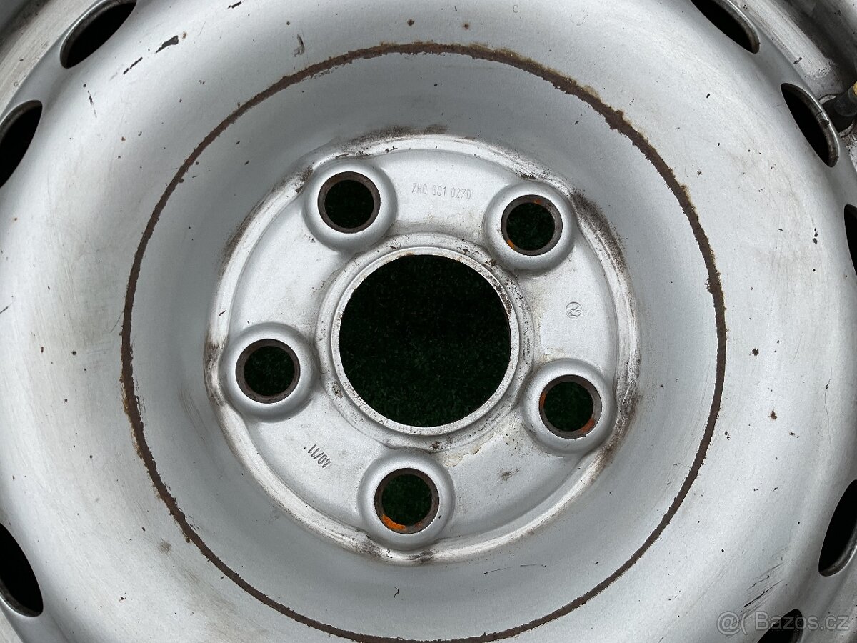 Rezerva 1ks plechové disky VW T5