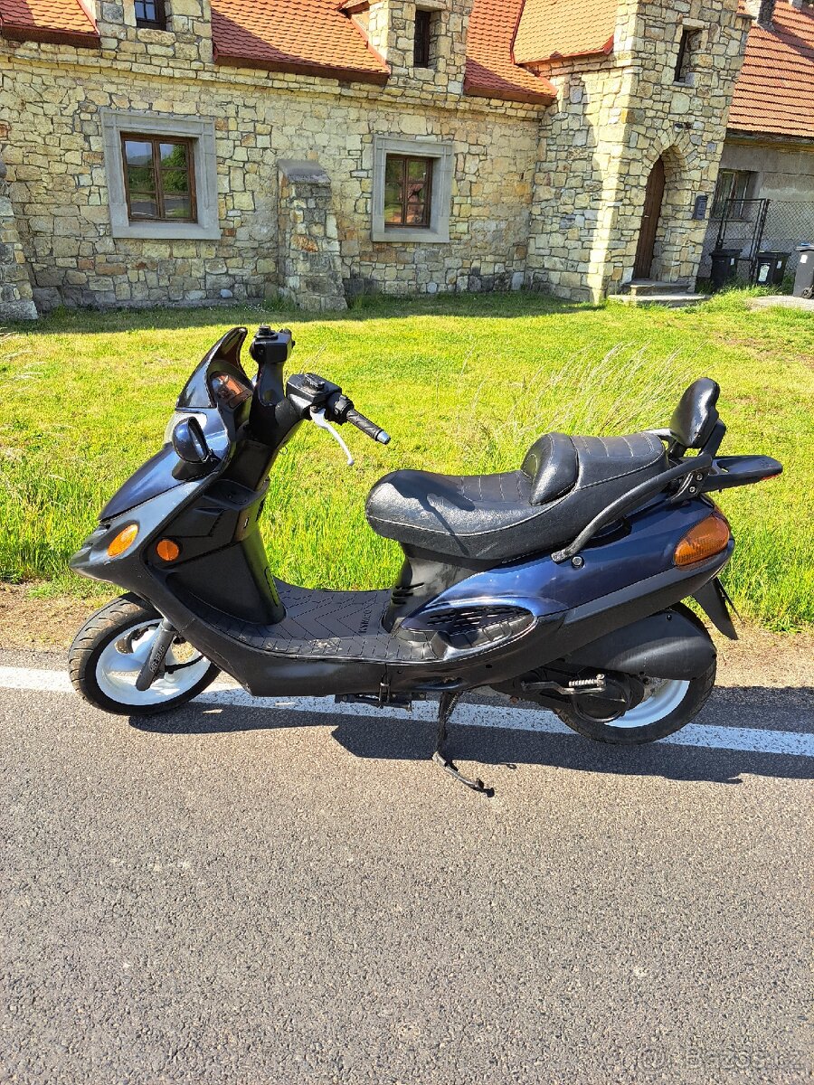 Kymco Dink 150
