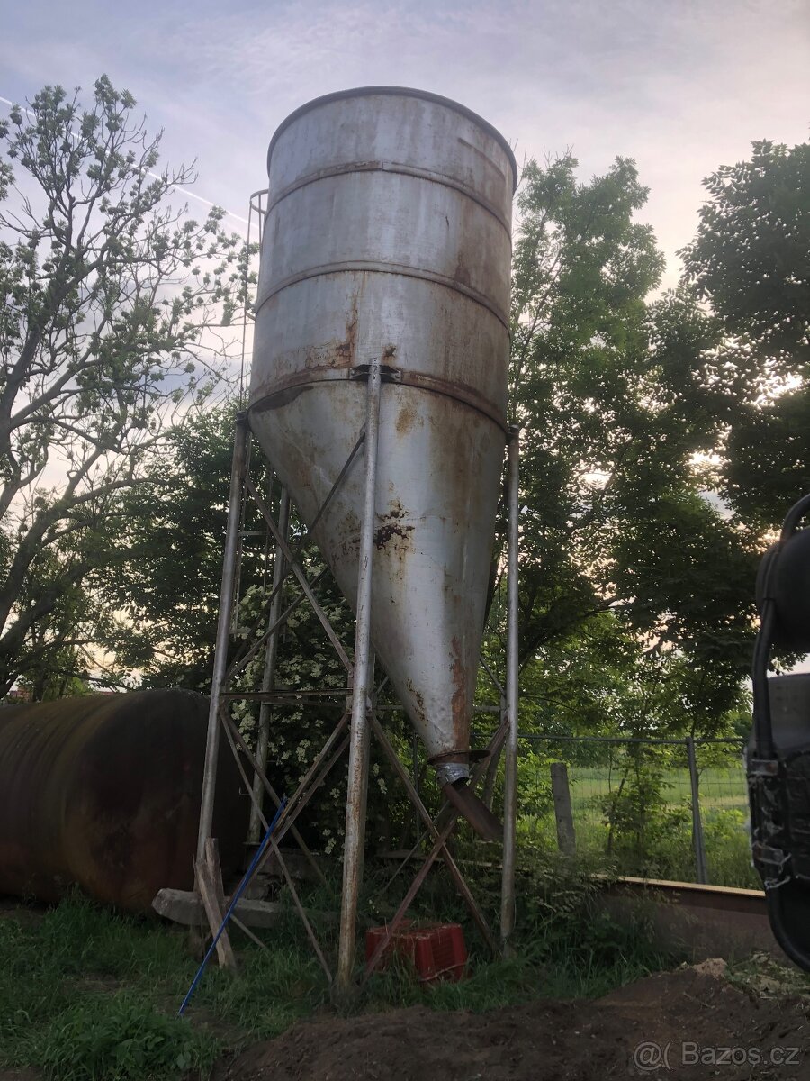 Silo
