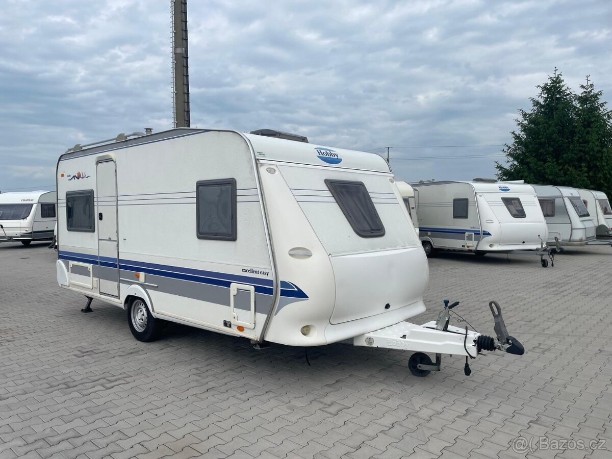 Hobby Excellent 460, 4 osoby, sprcha, bojler, fr.postel