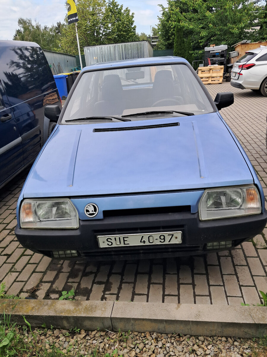 ŠKODA FAVORIT 1990