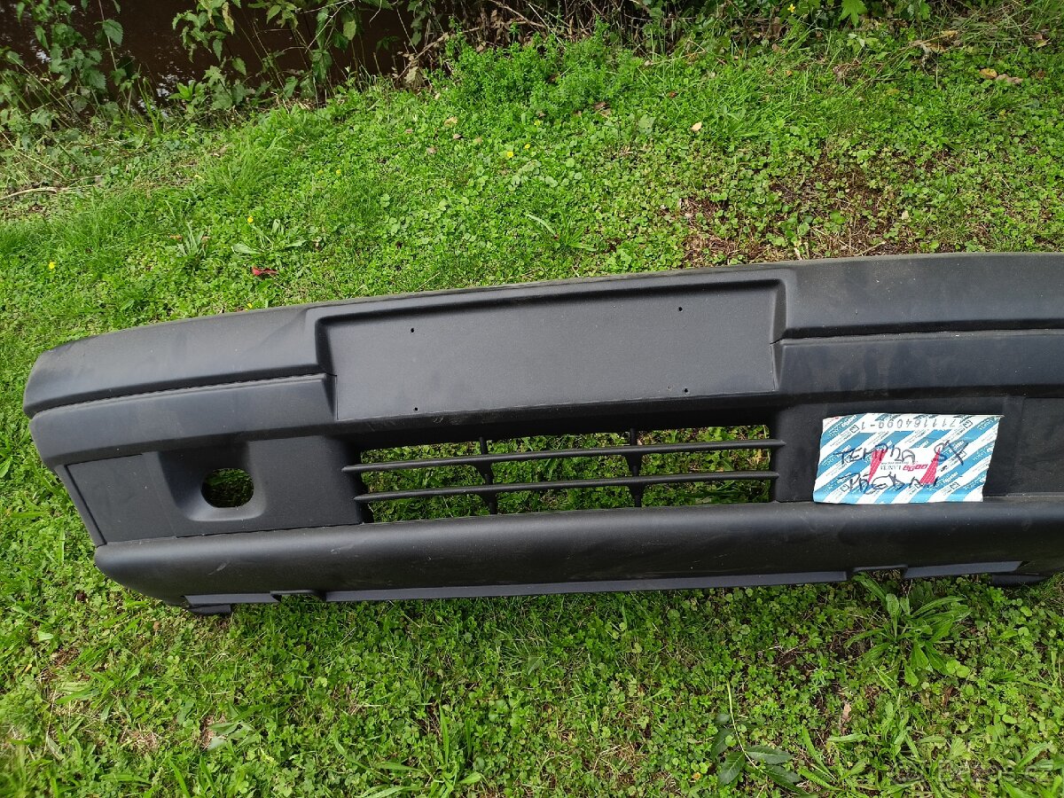 Přední nárazník Fiat Tempra