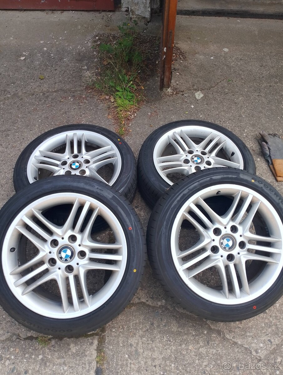 BMW disky s pneu 225/45 r17