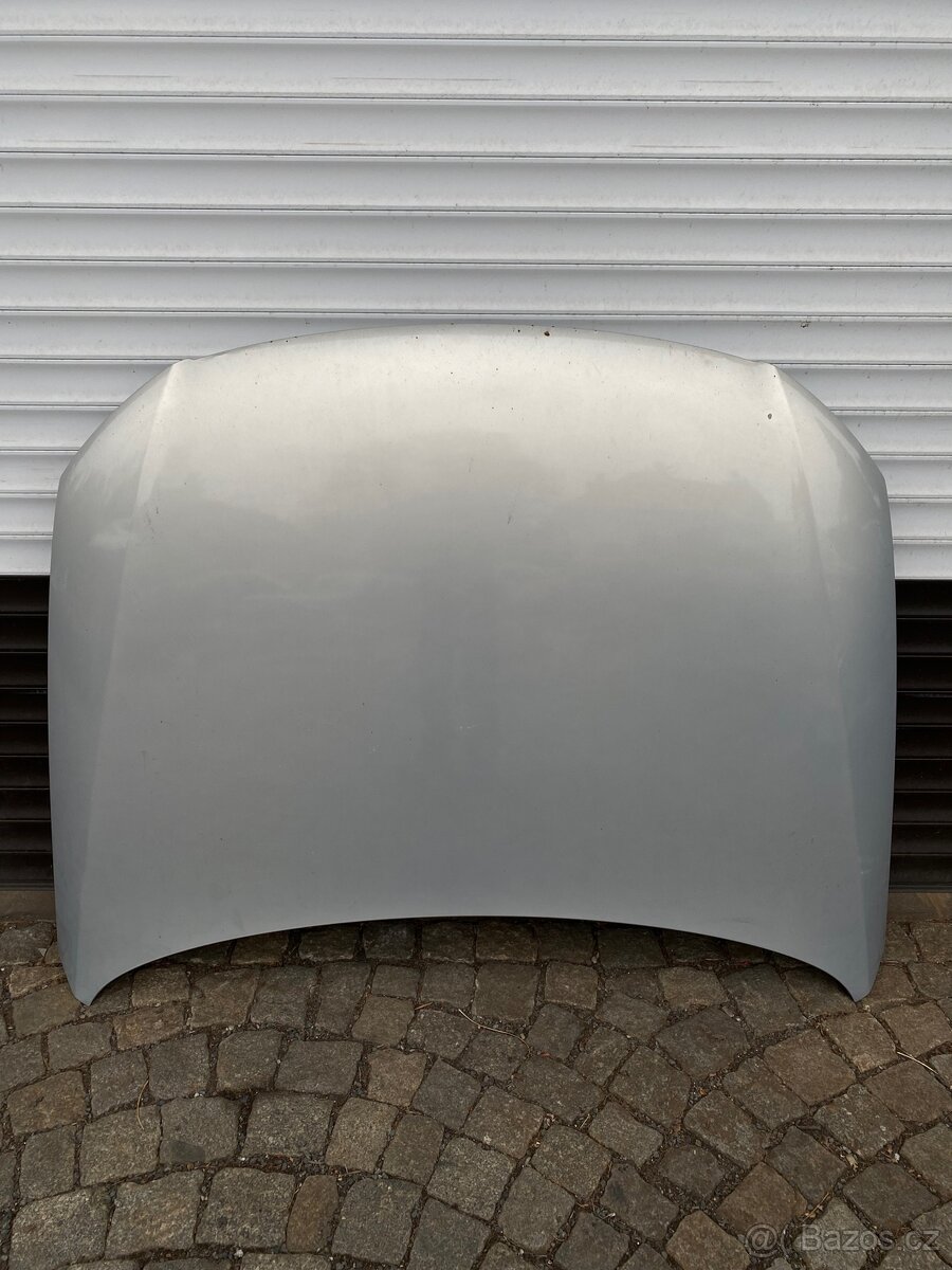 Kapota LR7L Volkswagen Passat B6