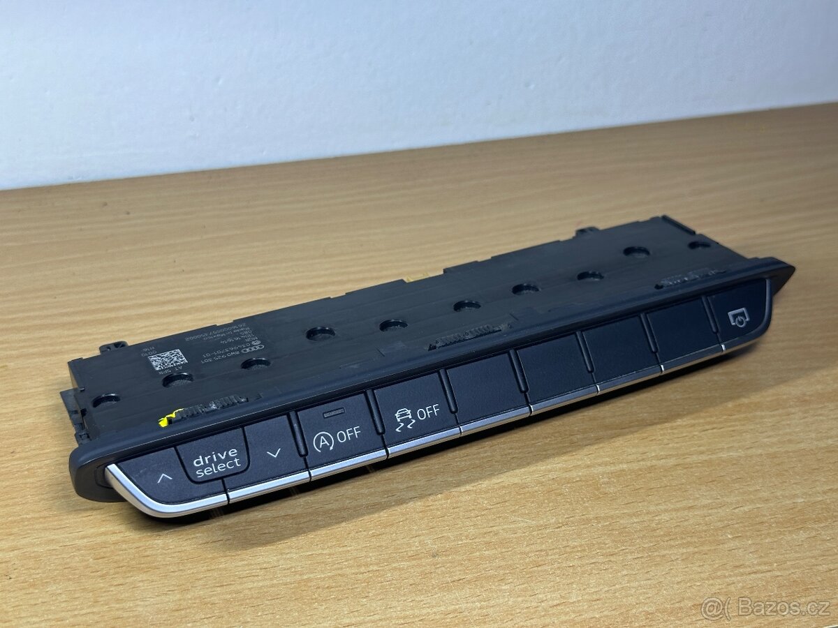 Panel ovládání Audi 8W