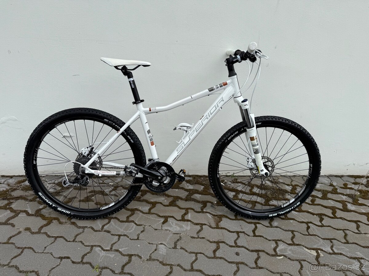 HORSKÉ KOLO SUPERIOR MODO XC 817 – VÝBORNÝ STAV