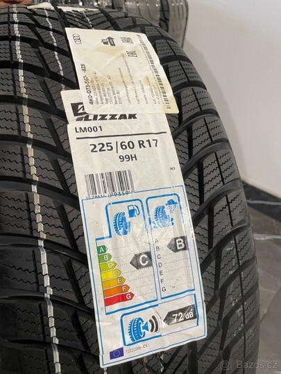 original audi a6 4k r17 5x112 et36 4K0601025