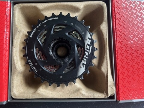 SRAM kazeta 10-28 T 12 SPD XDR only