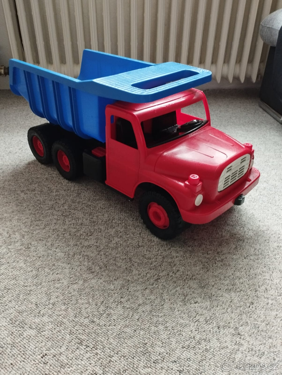 Auto Tatra T 148 plast 73 cm - Modročervená