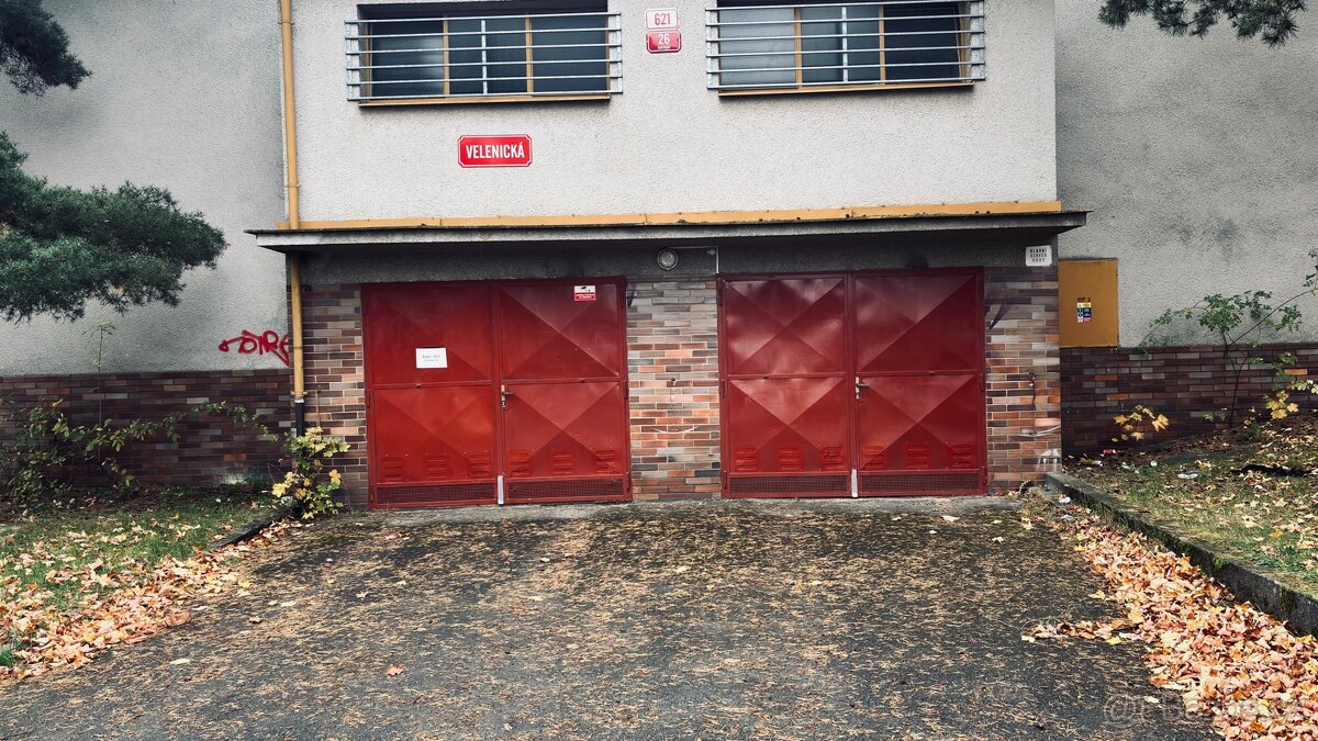 Pronájem halové garáže Plzeň Jubilejní ulice.