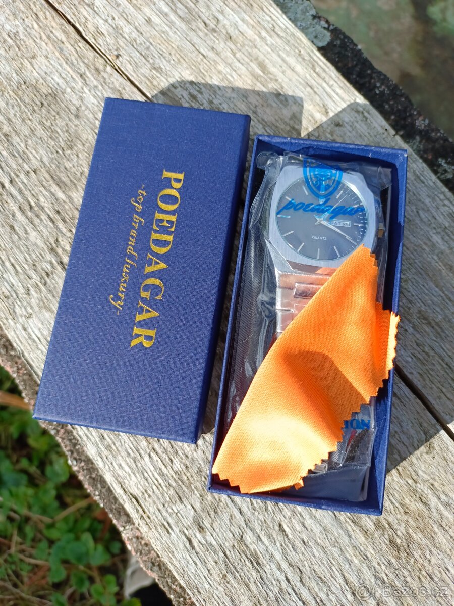 Nové hodinky značky poedagar